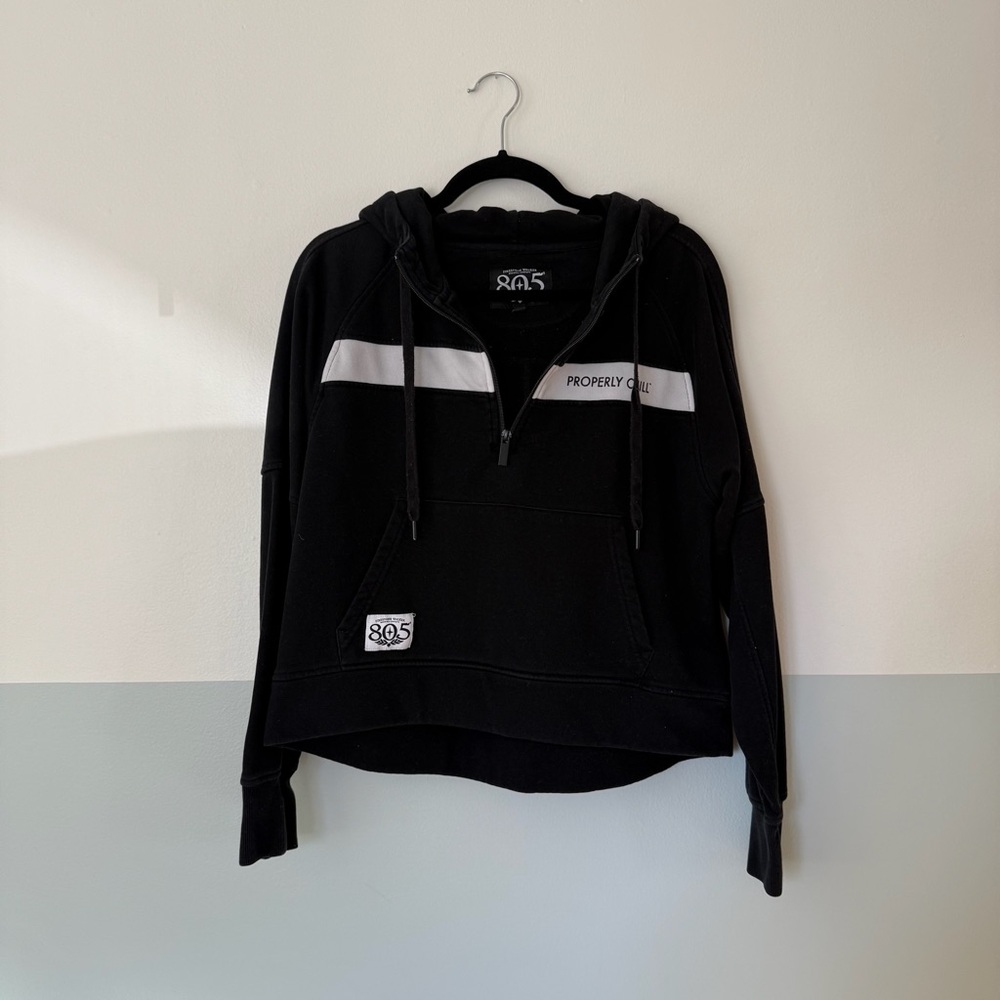 Firestone Walker 805 W’s Properly Chill Half Zip Black Sweatshirt | Size M - Picture 4 of 5